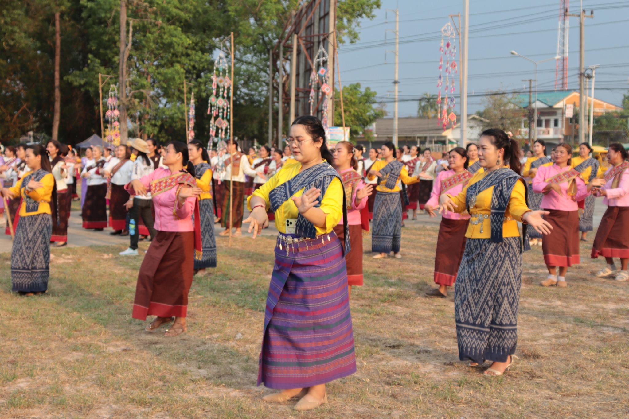 สืบสานประเพณี สดุดีสมเด็จพระมหาวีรวงศ์